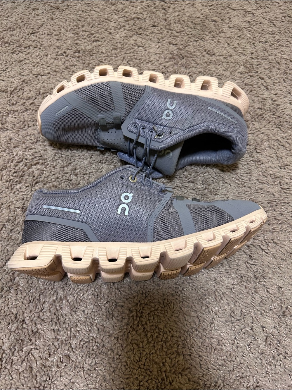 ON RUNNING - Cloud 5 Women’s Shoes